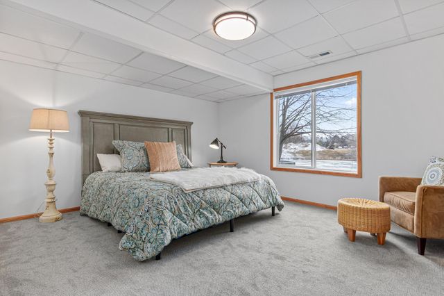 611 Spruce Drive, Hudson, WI 54016