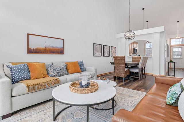 611 Spruce Drive, Hudson, WI 54016