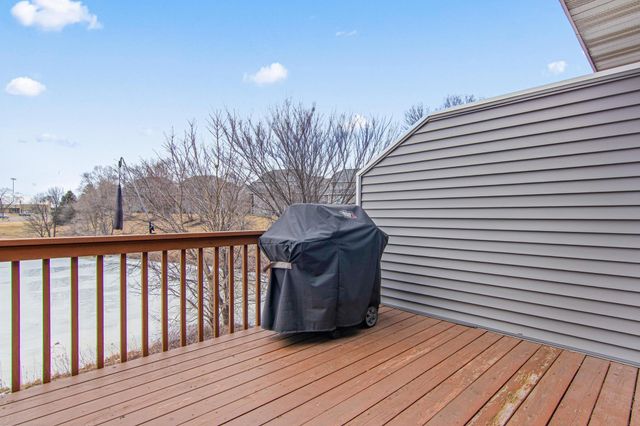 611 Spruce Drive, Hudson, WI 54016