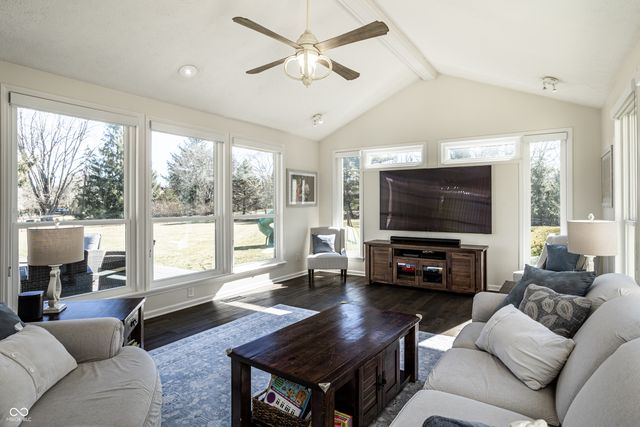 1522 Woodlake Court, Carmel, IN 46032