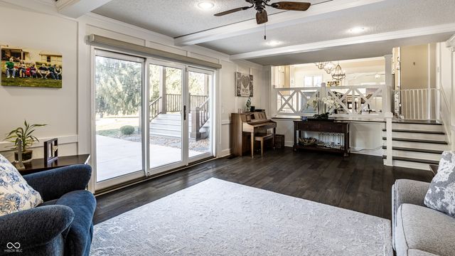 1522 Woodlake Court, Carmel, IN 46032