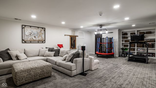 1522 Woodlake Court, Carmel, IN 46032