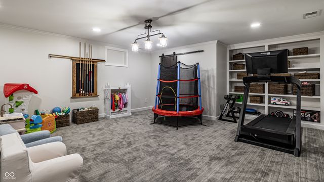 1522 Woodlake Court, Carmel, IN 46032