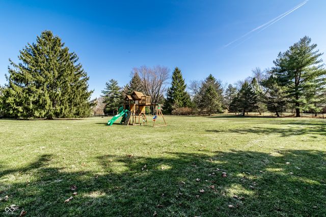 1522 Woodlake Court, Carmel, IN 46032