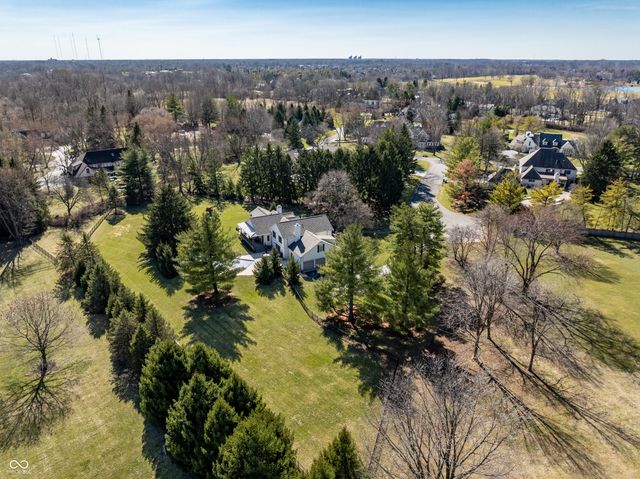 1522 Woodlake Court, Carmel, IN 46032