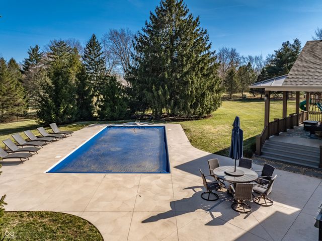 1522 Woodlake Court, Carmel, IN 46032