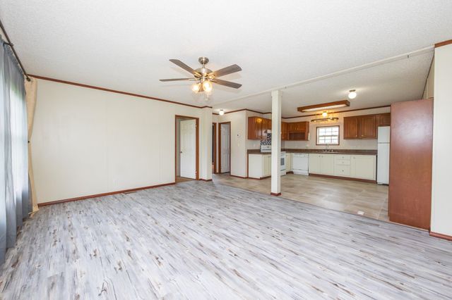 213 Myrtle Dr, Lockport, LA 70374