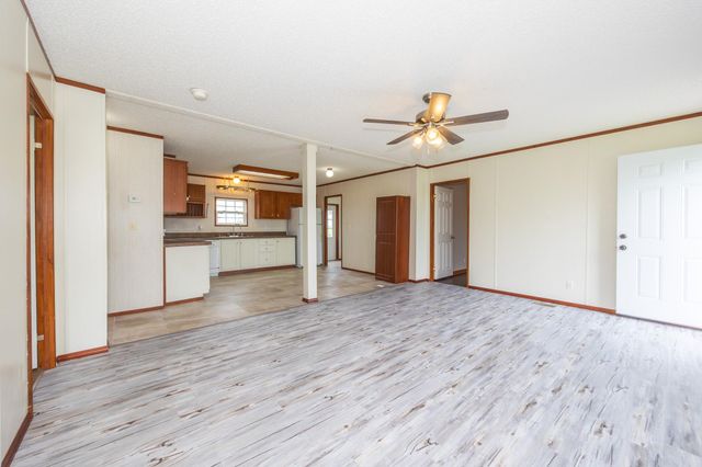 213 Myrtle Dr, Lockport, LA 70374