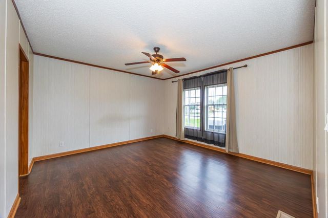 213 Myrtle Dr, Lockport, LA 70374