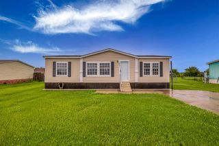 213 Myrtle Dr, Lockport, LA 70374