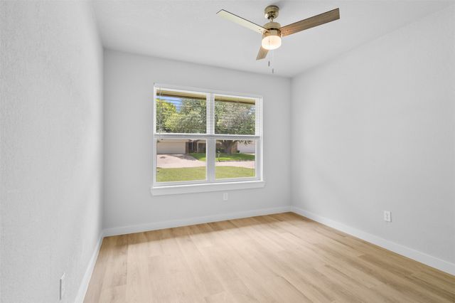 212 Mapleridge Drive, Rockwall, TX 75032