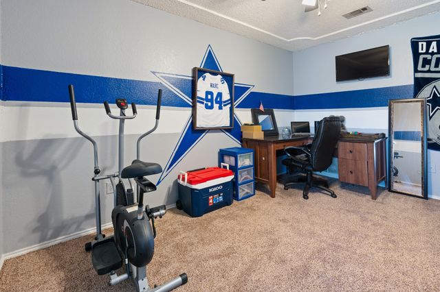 944 Springhill Drive, Burleson, TX 76028