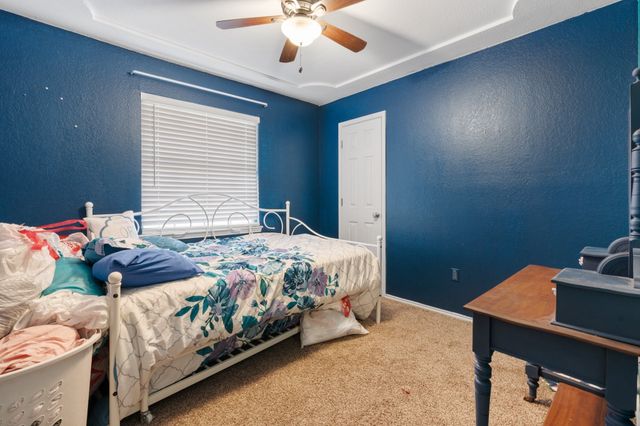 944 Springhill Drive, Burleson, TX 76028