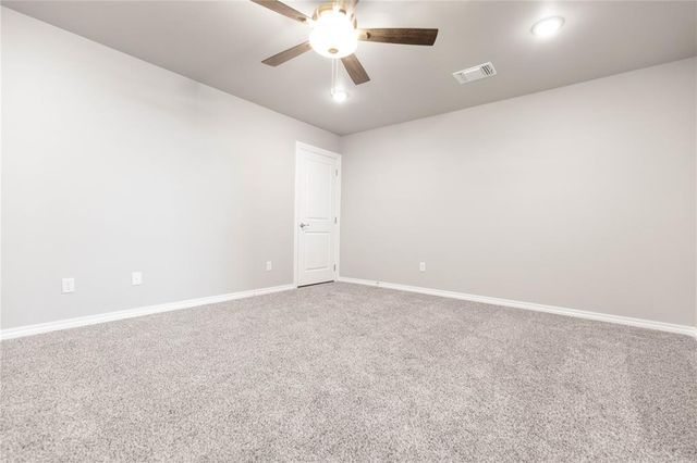 11524 NW 134th Terrace, Piedmont, OK 73078