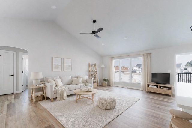 5316 CORNHUSK LANE, Omro, WI 54963