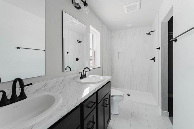 5316 CORNHUSK LANE, Omro, WI 54963