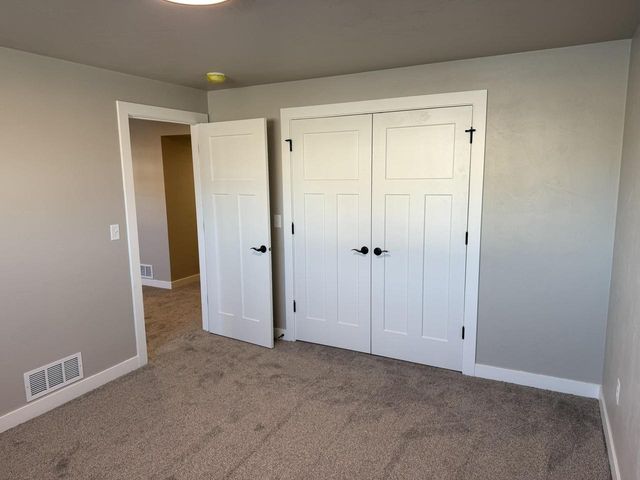 5316 CORNHUSK LANE, Omro, WI 54963