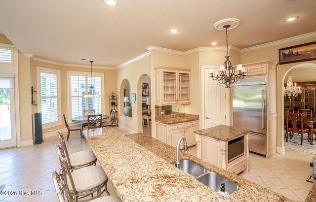6677 W Spencer Place SW, Ocean Isle Beach, NC 28469