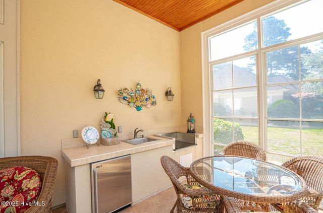 6677 W Spencer Place SW, Ocean Isle Beach, NC 28469