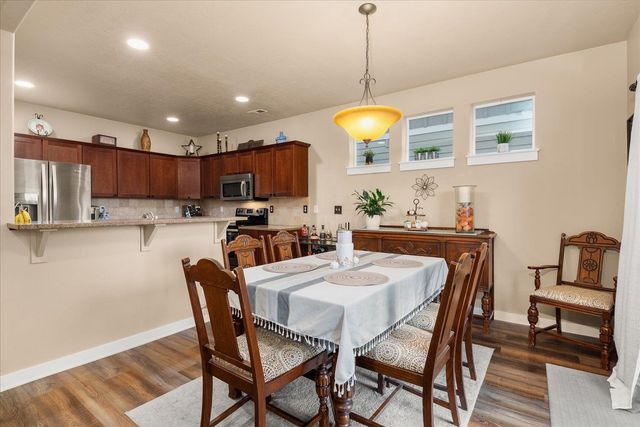 7002 E Columbia Dr, Spokane, WA 99217