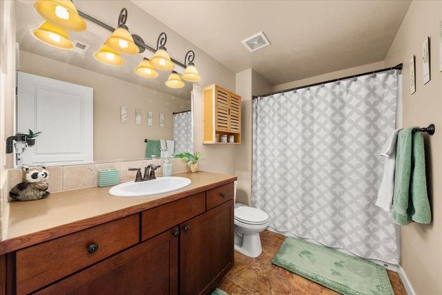 7002 E Columbia Dr, Spokane, WA 99217