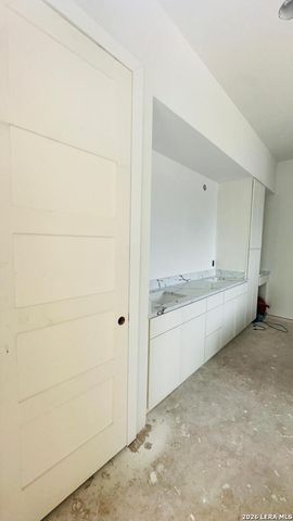 23028 CRAFTY RDG, San Antonio, TX 78255