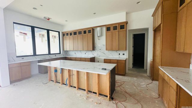 23028 CRAFTY RDG, San Antonio, TX 78255