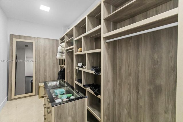 3420 NW 84th Ave, Doral, FL 33122