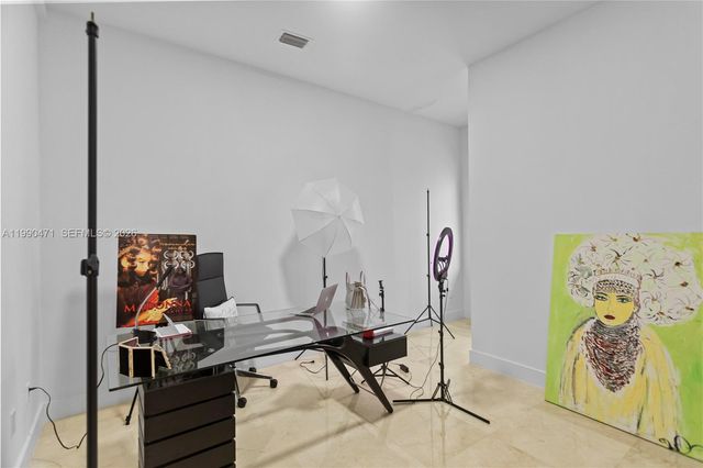 3420 NW 84th Ave, Doral, FL 33122