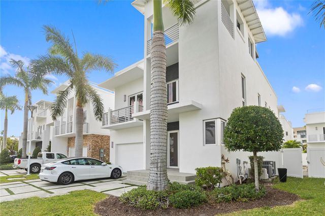 3420 NW 84th Ave, Doral, FL 33122