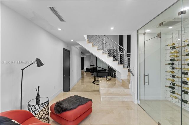 3420 NW 84th Ave, Doral, FL 33122