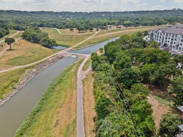 501 Nursery Lane, Fort Worth, TX 76114