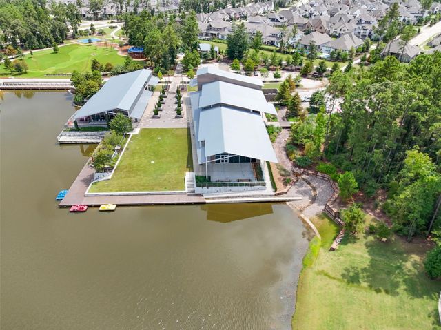 15718 Autumn Sun Court, Conroe, TX 77302