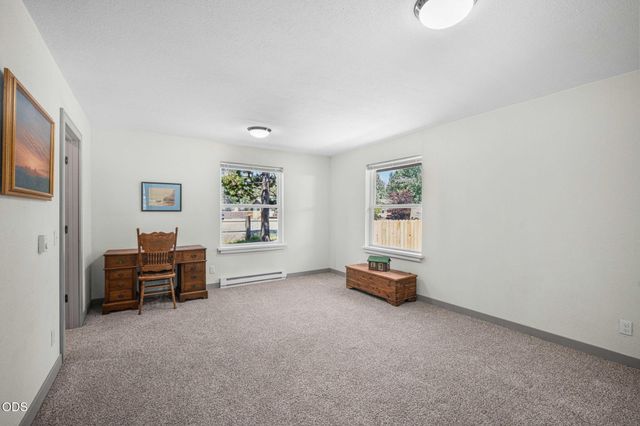 17465 Snow Goose Road, Bend, OR 97707