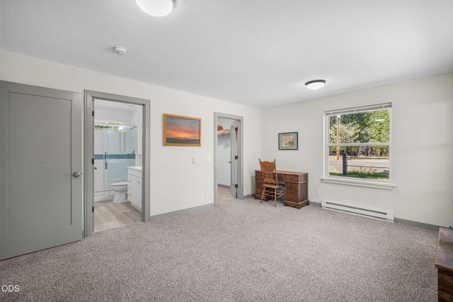 17465 Snow Goose Road, Bend, OR 97707