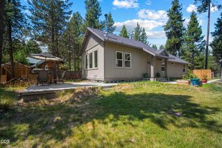 17465 Snow Goose Road, Bend, OR 97707