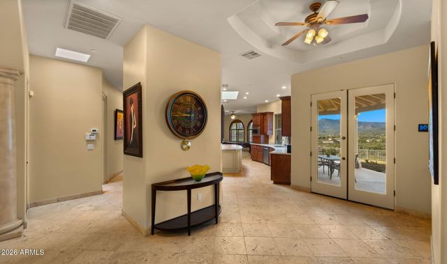 6562 E CAVE CREEK Road, Cave Creek, AZ 85331