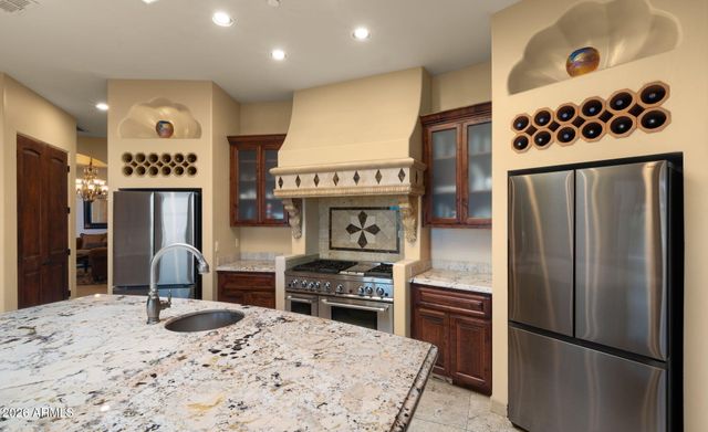 6562 E CAVE CREEK Road, Cave Creek, AZ 85331