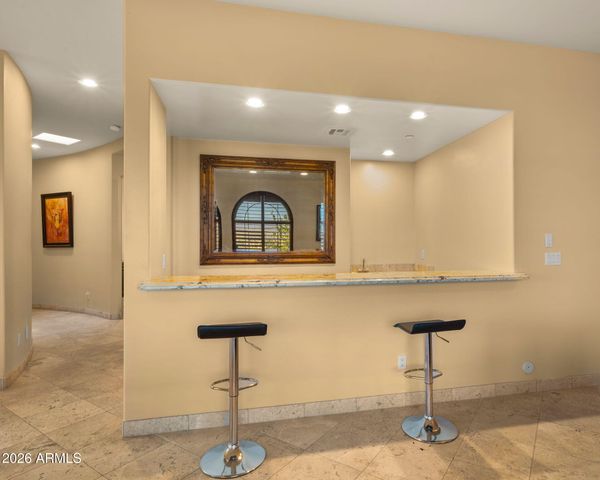 6562 E CAVE CREEK Road, Cave Creek, AZ 85331