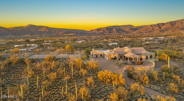 6562 E CAVE CREEK Road, Cave Creek, AZ 85331