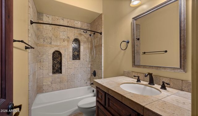 6562 E CAVE CREEK Road, Cave Creek, AZ 85331