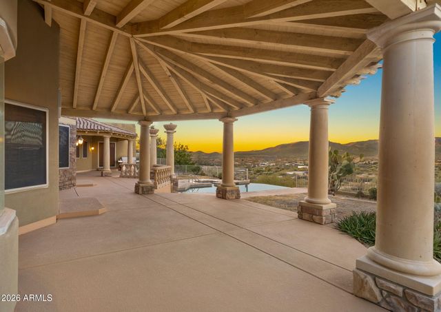 6562 E CAVE CREEK Road, Cave Creek, AZ 85331