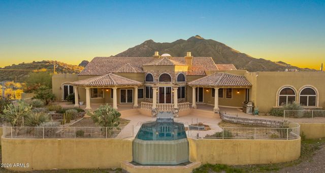 6562 E CAVE CREEK Road, Cave Creek, AZ 85331