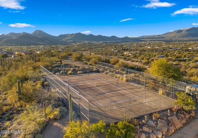 6562 E CAVE CREEK Road, Cave Creek, AZ 85331