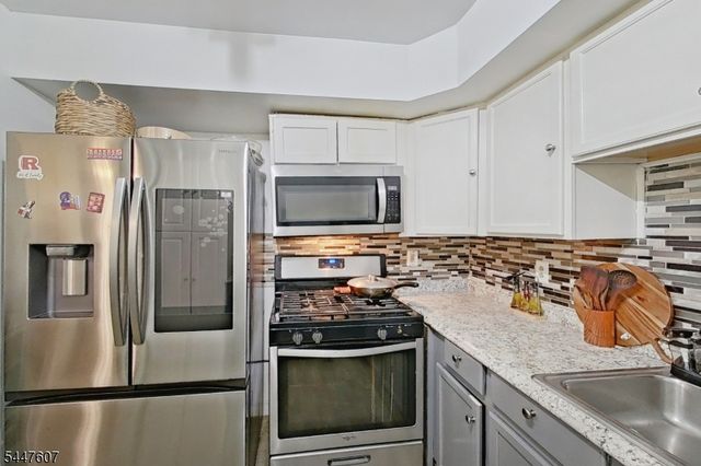 337 18Th Ave, Newark City, NJ 07108