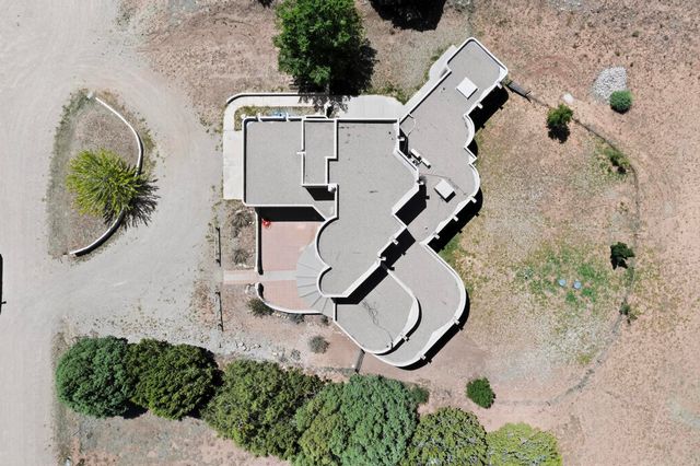 10 FRANCISCO Road, Cedar Crest, NM 87008