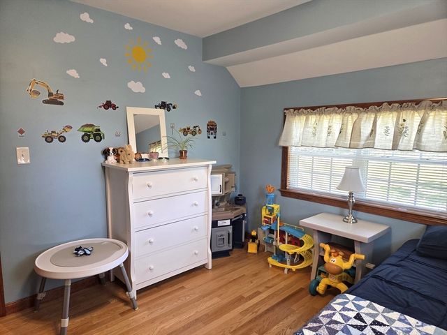 77 Ridge Road, Marlborough, MA 01752