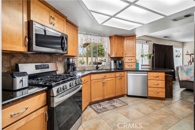 1162 Redwood Court, Tehachapi, CA 93561