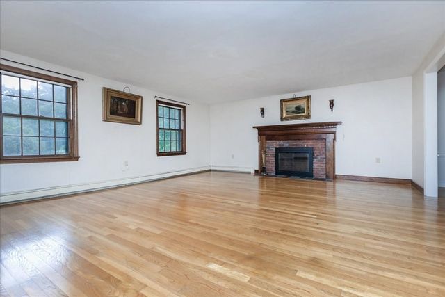 37 Kathleen Drive, Andover, MA 01810