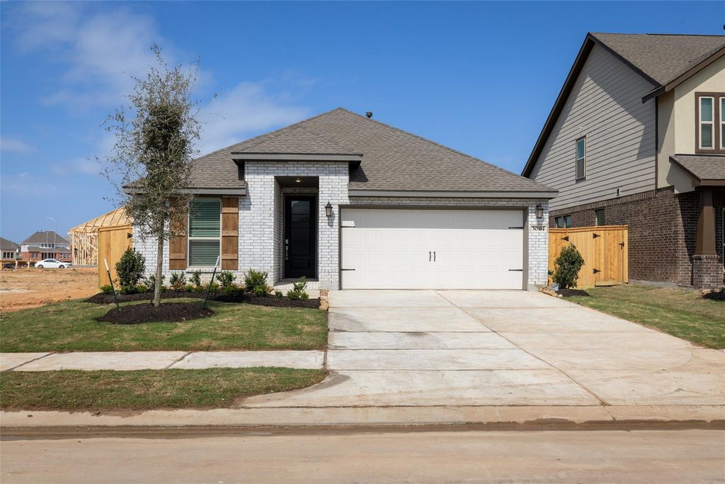 30314 Tall Fescue Drive, Fulshear, TX 77423